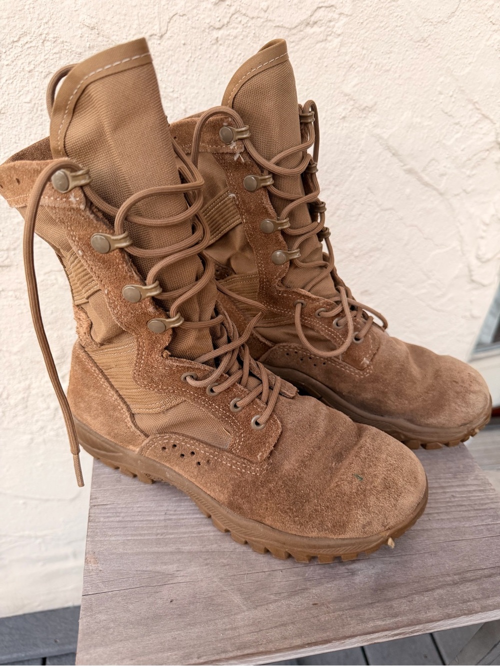 Belleville Men's C320 Flyweight Boots in Tan size: 6.5